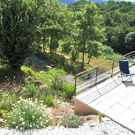 D'hotes La Dentalie Bed and breakfast Rouffignac Saint-Cernin