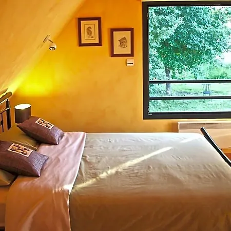 D'hotes La Dentalie Bed and breakfast